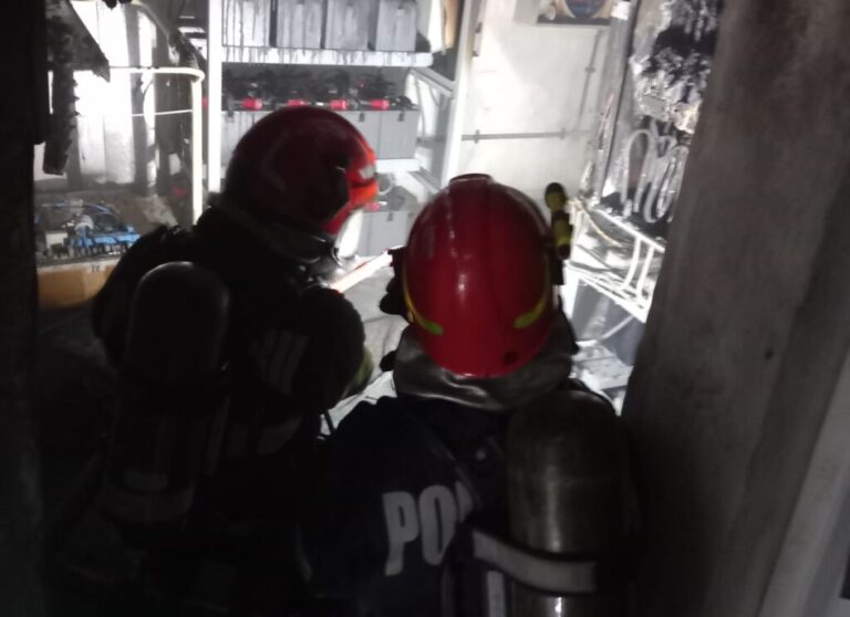 Maternitatea „Cuza Vodă” putea arde din temelii din cauza unor baterii vechi. ISU: „Efect termic generat de un acumulator defect”. Spitalul a fost amendat în 2024 de pompieri cu 12.500 de lei