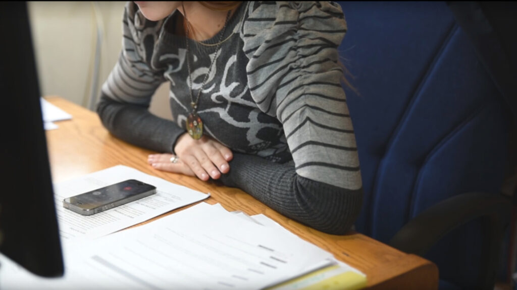  Studentă la Iași, în instanță cu proprietarii apartamentului: a cerut ordin de protecție după ce a fost amenințată cu poliția