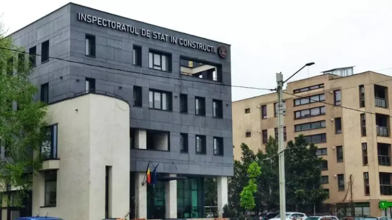 Val de sesizări împotriva Primăriei din cauza autorizațiilor de construire. Instituția riscă amenzi usturătoare
