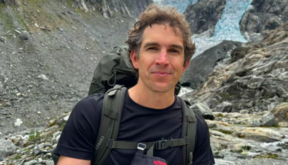 Un jurnalist dat dispărut în Norvegia a supravieţuit şase nopţi în sălbăticie cu o rană la picior