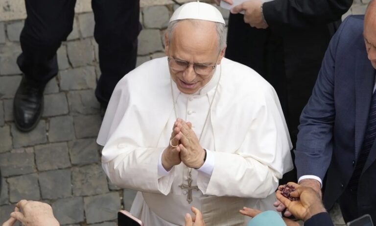 Papa Leon al XIV-lea se roagă pentru pace, de Sfânta Maria, înaintea summitului Trump-Putin în Alaska