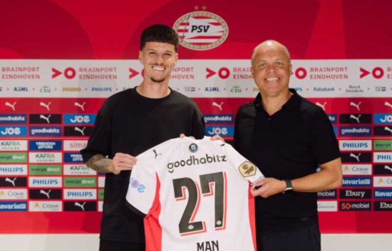 Ce i-a spus Dennis Man agentului său când a auzit că PSV e interesată de el