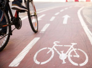 Proiectul pistei de biciclete dintre Mănăstirile Dobrovăț și Bârnova nu a atras nicio ofertă