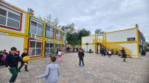 Val de elevi într-o localitate de la marginea Iașului: Trei școli noi în construcție pentru a răspunde creșterii populației școlare/VIDEO