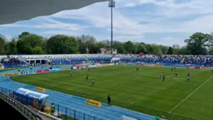 Atenție, microbiști: pe stadionul din Copou fumatul va fi drastic îngrădit. Ce proiect pregătește Primăria Iași?