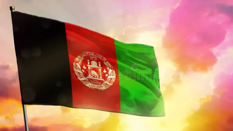 Afganistanul acuză Pakistanul de atacuri aeriene la frontieră şi-l convoacă pe ambasadorul pakistanez