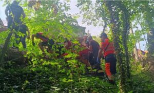 Prahova: Turist dat dispărut în Sinaia, găsit decedat într-o râpă