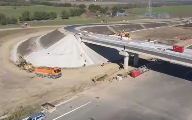 Anunț oficial - Circulaţia pe un lot din Autostrada Moldovei ar putea fi deschisă până la finalul anului