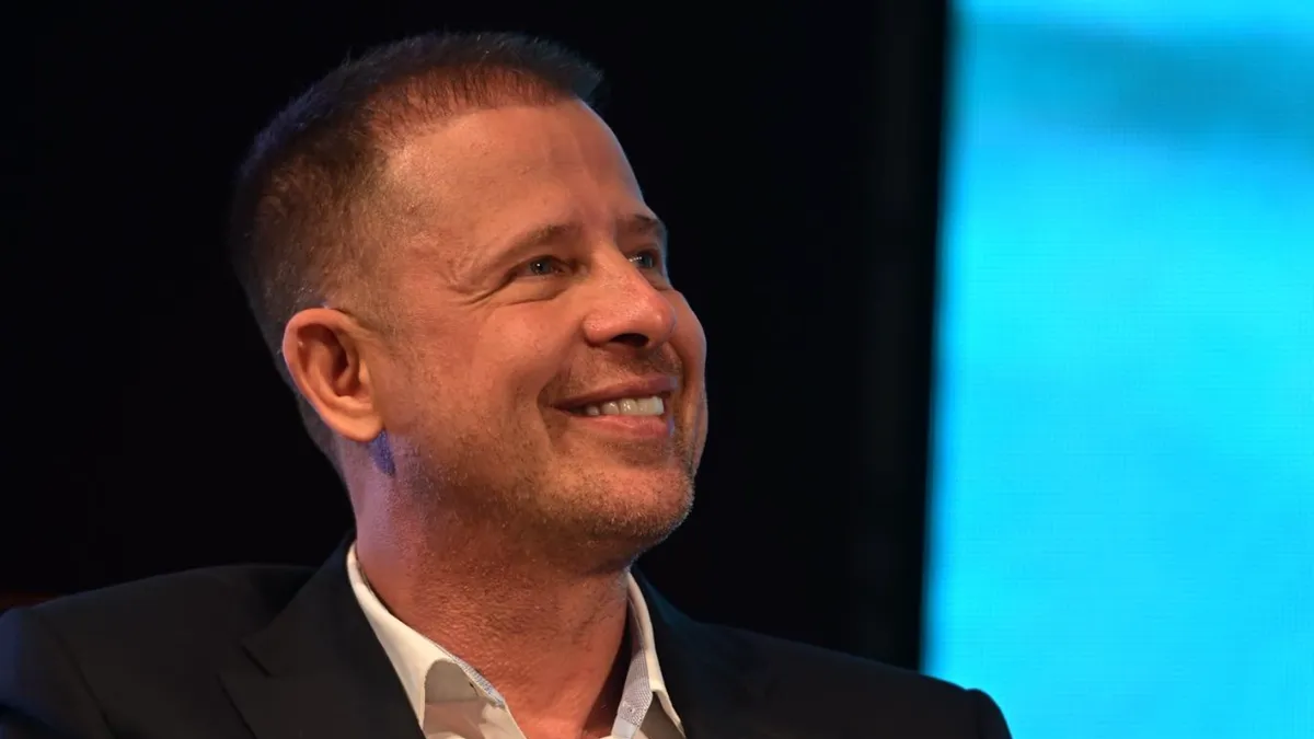 Hubert Thuma vrea cenzurarea informației că a fost condamnat penal: cere 200.000 de lei de la DeFapt.ro și înlăturarea articolelor despre decizia Înaltei Curți