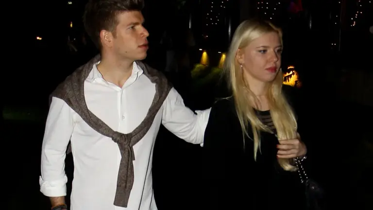 Moștenitoarea Dedeman, nuntă de vis pe o insulă exclusivistă. Invitații au fost transportați cu vaporașe speciale/FOTO