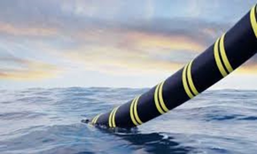 Cabluri submarine tăiate în Marea Roşie perturbă accesul la internet în Asia şi Orientul Mijlociu