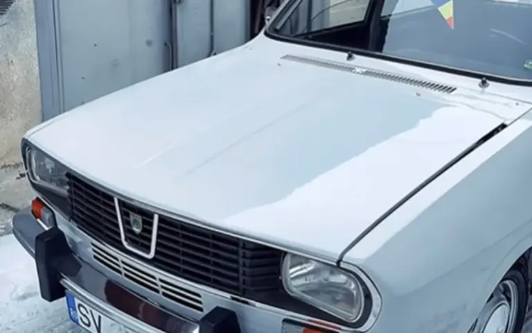 Cum arată cea mai veche Dacia 1300 din lume. Are seria „0002” și piese 100% franțuzești