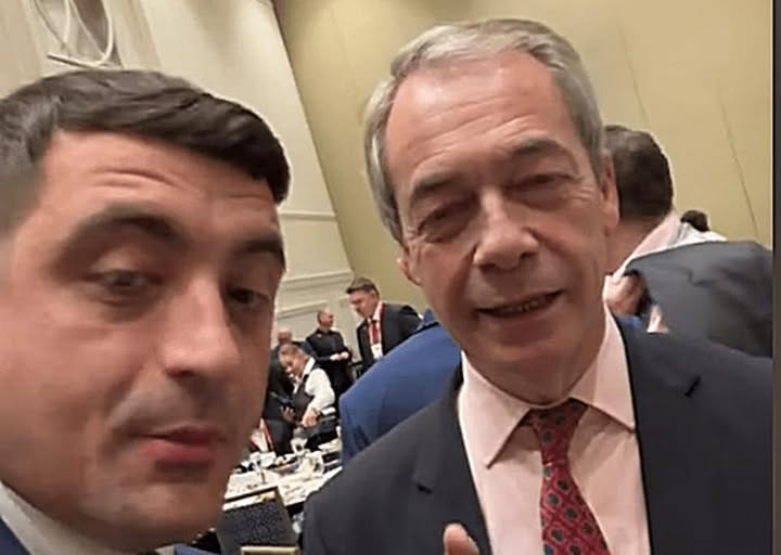  Nigel Farage, prietenul lui George Simion, îi atacă pe români – „Ne mănâncă lebedele”