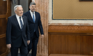 Isărescu: Noi umblăm prin lume după bani. Să ştiţi că nu dă bine. Intrarea în OCDE ar fi cel mai important program de reformă al României