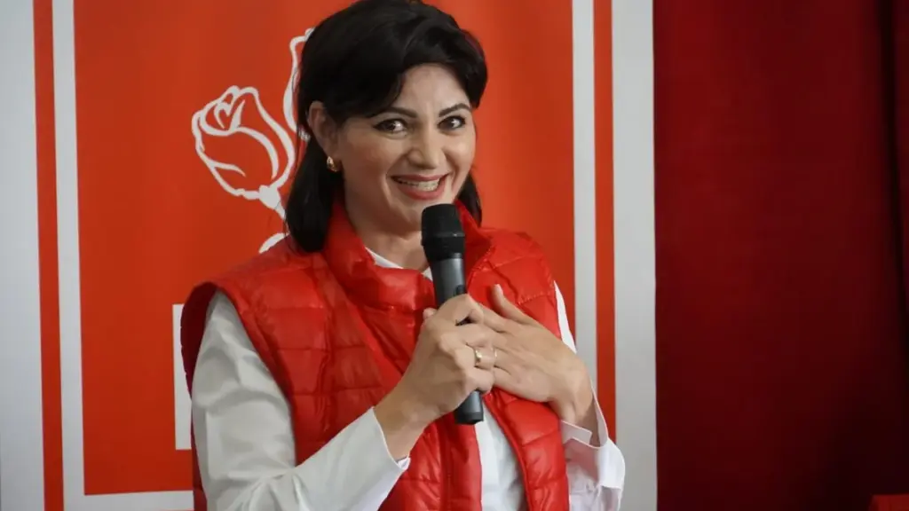  Un sponsor PSD, cu CV public de negăsit, a ajuns manager la Spitalul Județean Suceava. Larisa Blanari este și nașa de cununie a președintelui CJ Suceava