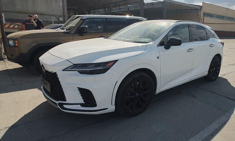  Autoturisme de lux, furate din Spania, în valoare totală de un milion de lei, găsite de poliţiştii de frontieră în Portul Constanţa