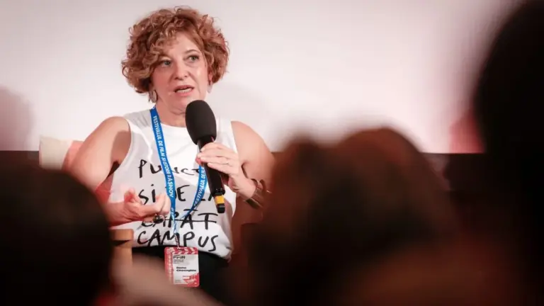 Oana Gheorghiu: Nu există nicio interferență între atribuțiile mele guvernamentale și activitatea Asociației 'Dăruiește Viață'