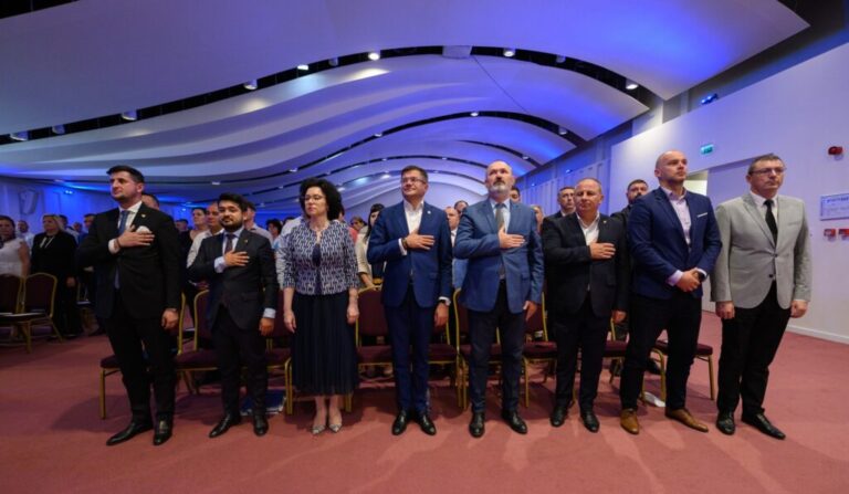 Prefectul de Iași, schimbat de PNL. Luciana Antoci, numită consilier al premierului și înlocuită cu Costel Dolachi