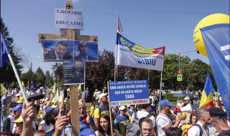 Daniel David, despre protestul profesorilor: Este neinspirat şi nerealist, în contextul actualelor constrângeri fiscal- bugetare