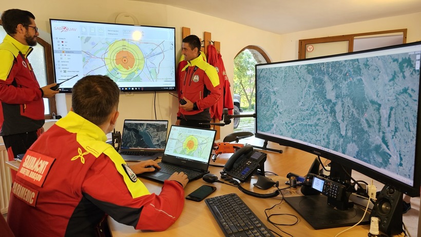 Salvamont: 19 persoane salvate în ultimele 24 de ore, una fiind transportată la spital