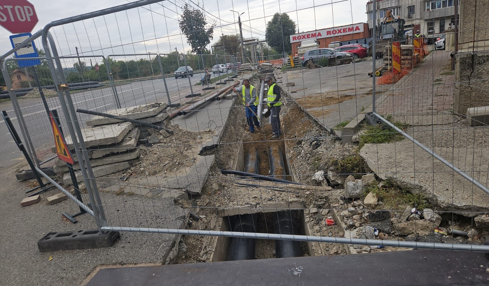 Ce mai lipsea din traficul ieșean? Zeci de șantiere pentru utilități deschise pe străzi: amenzi și lucrări întârziate în zone ce trebuiau finalizate în vacanță