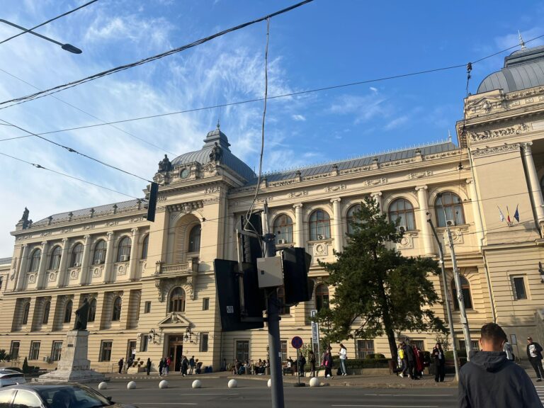 LIVE VIDEO/ TEXT | Universitatea „Cuza” se racordează la sistemul centralizat de încălzire. Aprobarea se va da la ședința de azi a Consiliului Local