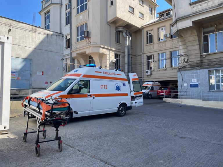 Spitalul „Sf. Spiridon” din Iași, lăsat fără curent electric de la rețea. Unitatea, alimentată de generatoare după o pană majoră