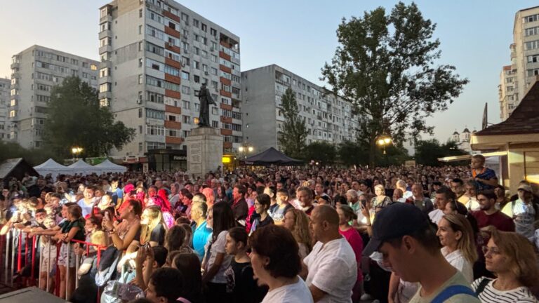 Prima ediție a Zilelor Cartierului Alexandru cel Bun a atras peste 5.000 de ieșeni - FOTO