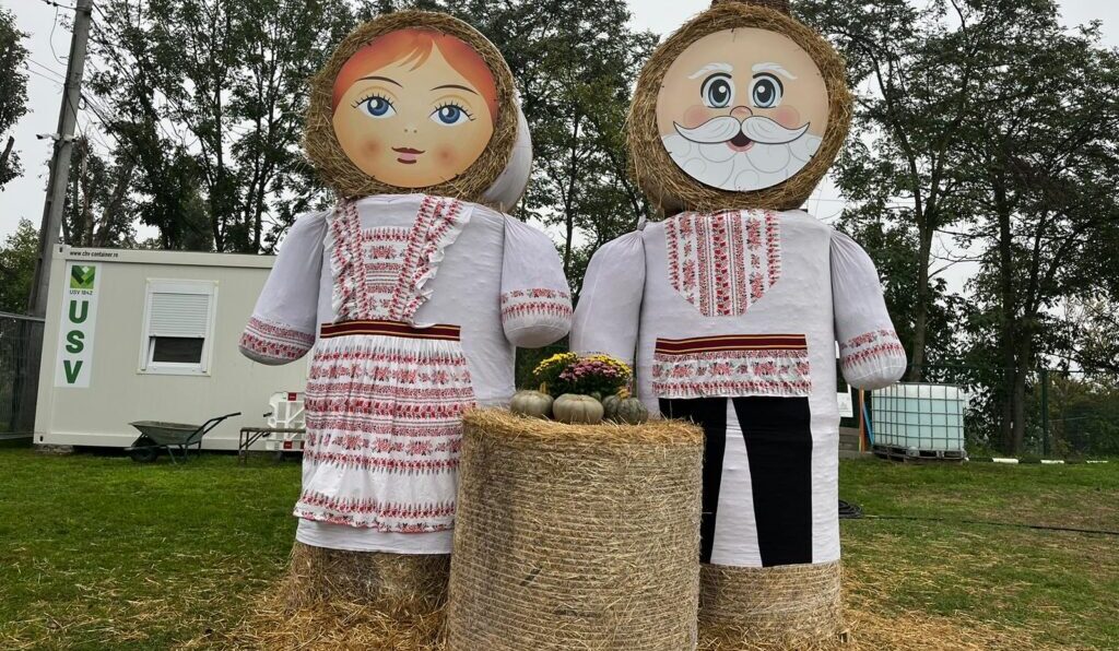  Sărbătoarea toamnei la Iași: „Zilele Recoltei” revin la USV cu peste 90 de producători – FOTO