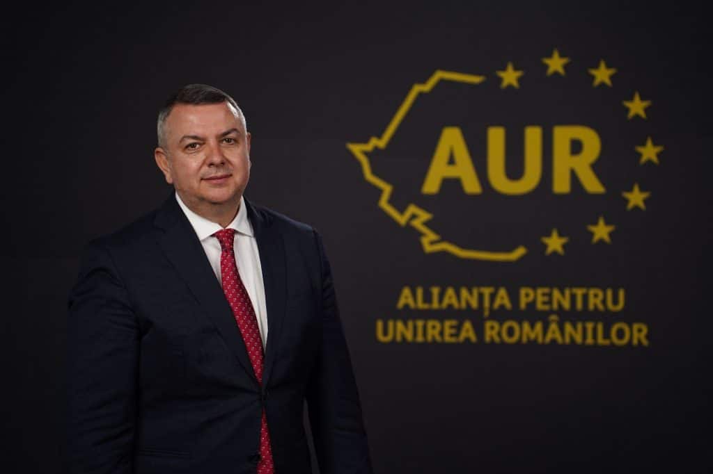  Parlamentar AUR, plătit cu bani grei de o companie de pariuri. Sumele imense pe care le-a primit