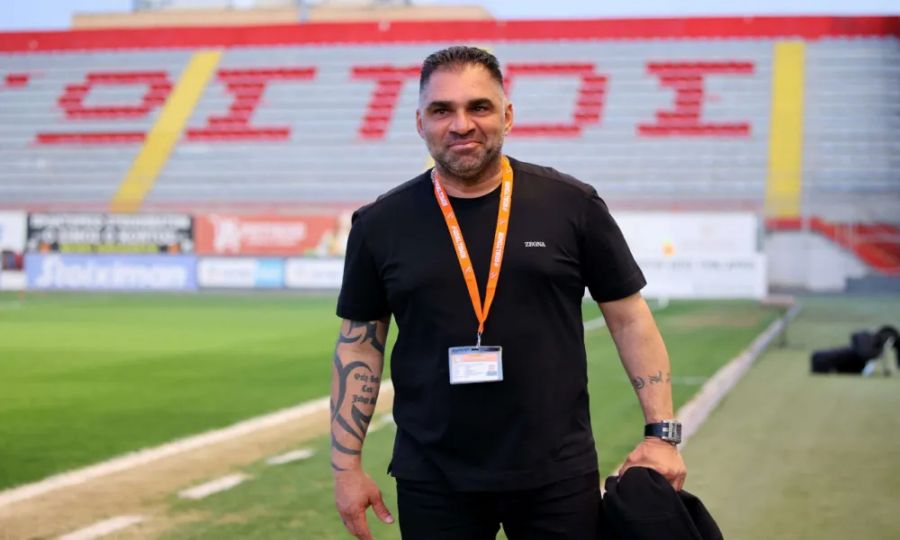  Cipru: Preşedintele clubului Karmotissa a fost împuşcat mortal în faţa casei sale