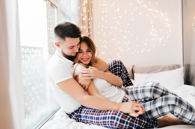 Pijamale de damă confortabile pentru sezonul rece (P)