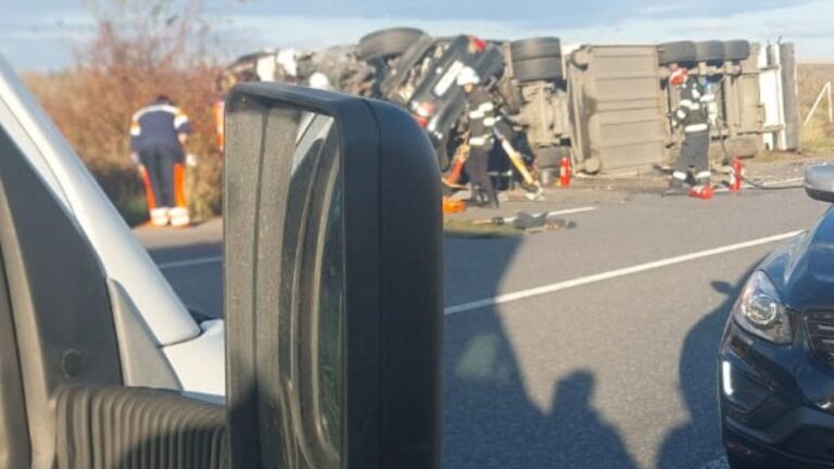 Trafic de coșmar spre Iași: Accident grav la Podu Iloaie, se cicrulă bară la bară dinspre Târgu Frumos