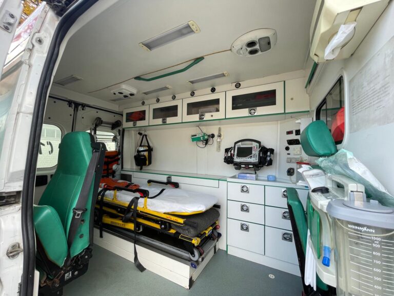 Prahova – autocar cu peste 70 de pasageri, implicat într-un accident produs la Sinaia