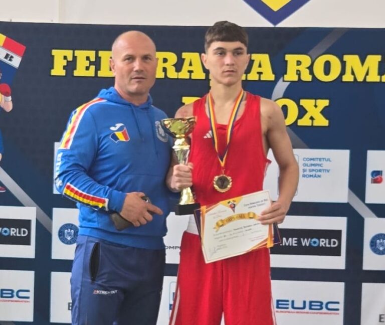 De la Valea Lupului, pe podiumul Europei. Medalie de bronz pentru un puști de clasa a XI-a