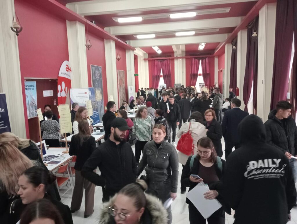  Oferta de muncă din Iași se dublează la început de an. Vezi ce oferte noi au apărut