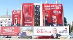 Turcii ciprioţi votează duminică pentru un nou lider, în timp ce negocierile de pace rămân în impas