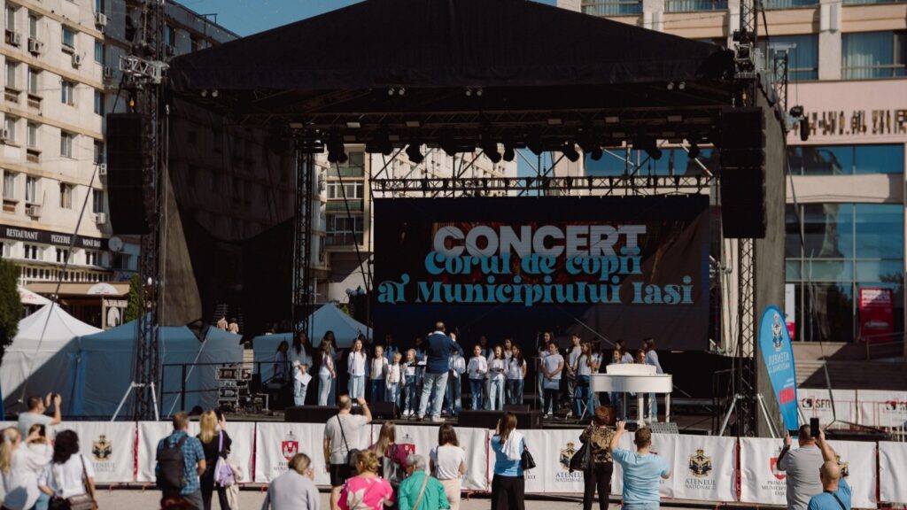  Un spectacol coral în aer liber înaintea concertului și numărului cu drone care încheie Sărbătorile Iașului
