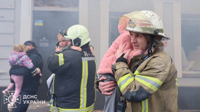 Rușii au atacat cu drone o grădiniță din Ucraina -  FOTO