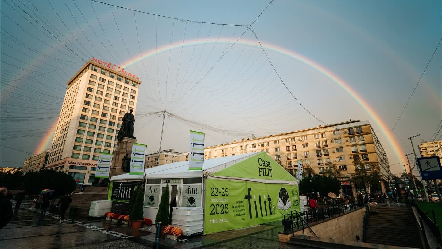 FILIT 2025: Cinci zile de literatură cu 20.000 de participanți și 200 de evenimente, o experiență memorabilă.