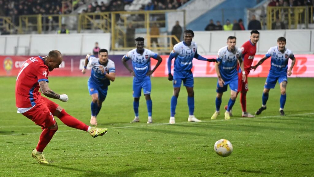  Cupa României: FCSB s-a impus la Bistriţa, 3-1 cu Gloria