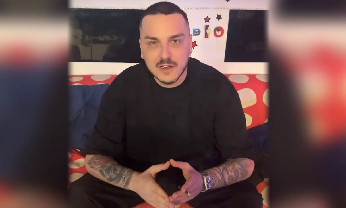 Influencerul Makaveli, dus la Poliţie pentru audieri, după ce a încercat să forţeze perimetrul de siguranţă instituit în zona exploziei din Rahova
