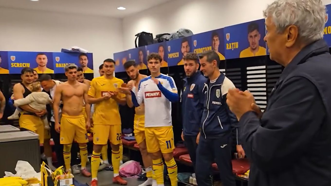 Ce le-a spus Mircea Lucescu „tricolorilor” în vestiar, după victoria cu Austria - VIDEO