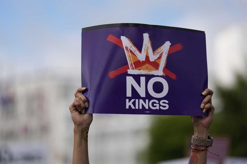  Proteste masive ”No Kings” împotriva administraţiei Trump, organizate sâmbătă în toate statele SUA
