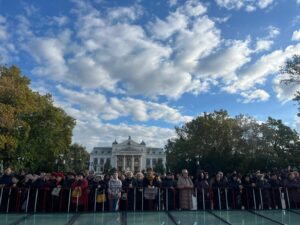 27 de pelerini au primit asistență medicală la Sfânta Parascheva în ultimele 24 de ore