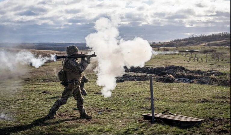 Lupte intense la Pokrovsk. Rușii caută să dea o lovitură decisivă înainte de orice negociere