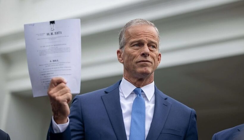  Concedieri „importante” de funcţionari federali „au început”, anunţă Casa Albă