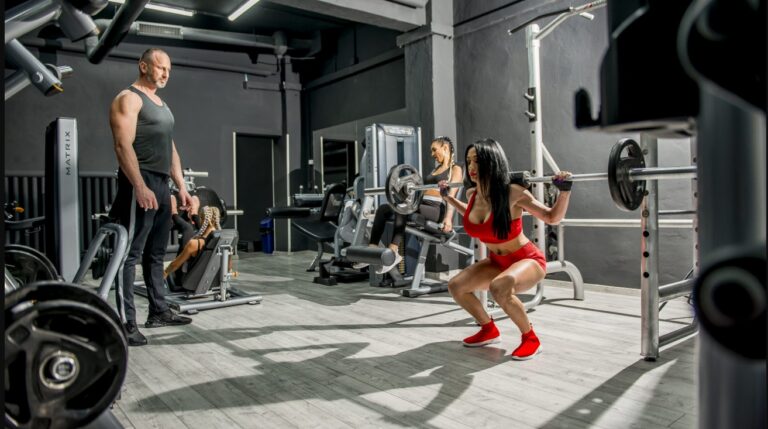 Cum se fac bani din alergare? Sportul ieșean, o piață de peste 7 milioane euro anual. Școlile sportive care câștigă cel mai mult la Iași