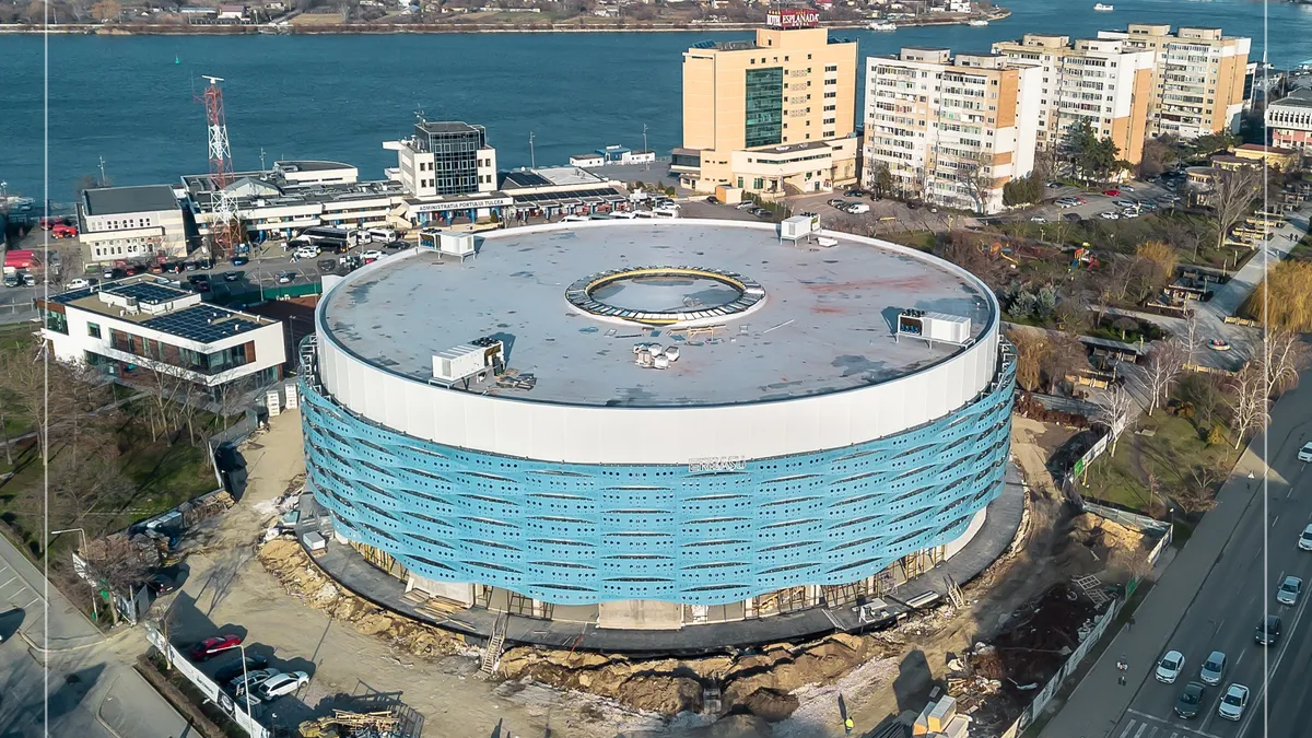 Sala Polivalentă din Tulcea se scumpește cu circa 74 milioane lei pentru că este mai mare cu 17 mp. Banii, de la buget