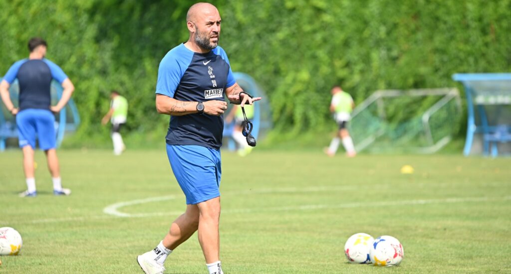  Politehnica Iași a ajuns la punctul de fierbere. Mai cade capul lui Tony? Camara se întoarce!